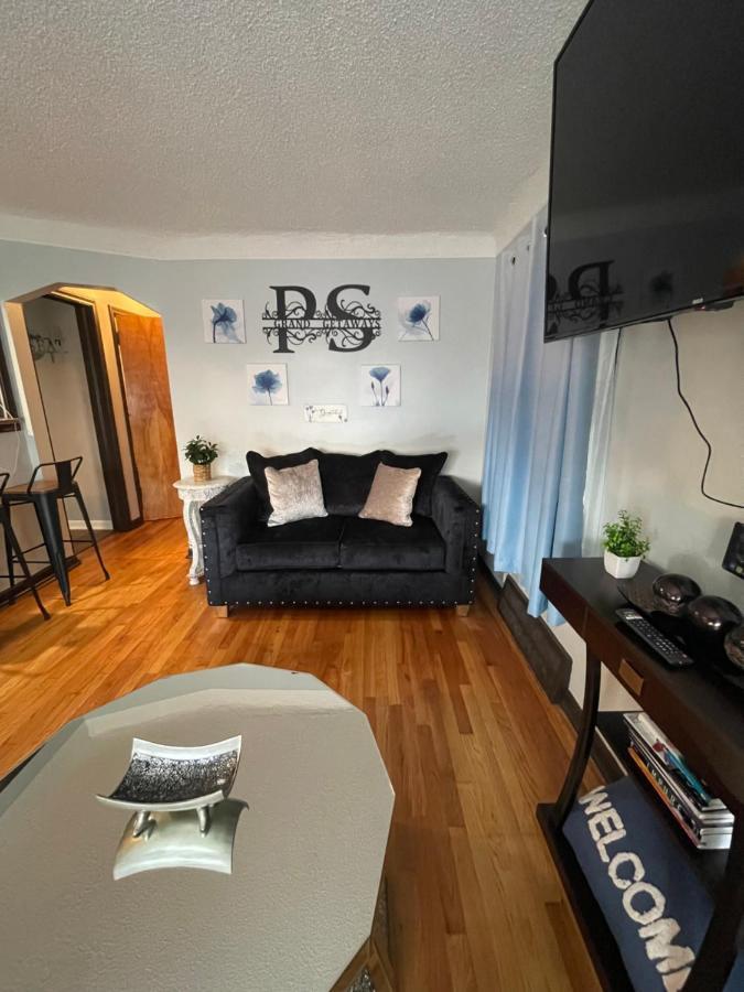 Adults Only Vacation Rental With Hot Tub- No Parties Detroit Exterior photo